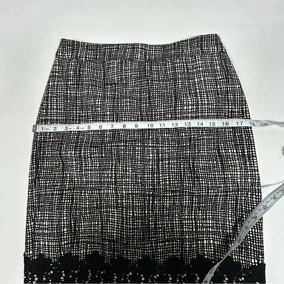 NWOT Talbots Pencil Skirt Size 2 - Picture 14 of 14